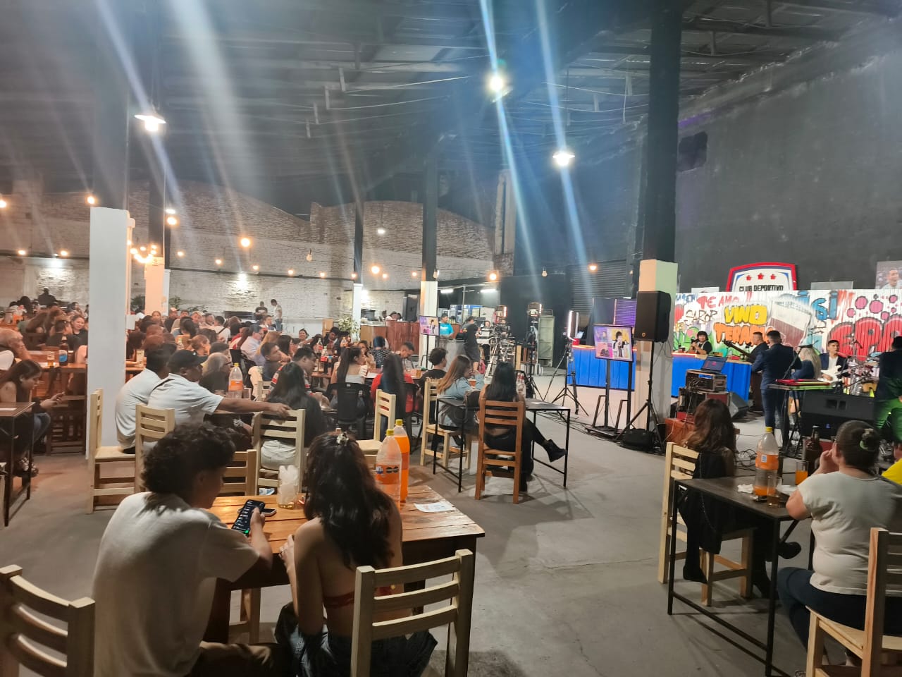 Viernes en VinoTerapia - Cachumba!!!